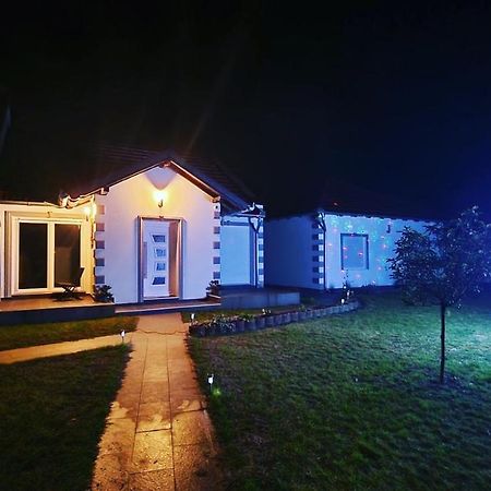 Apartmani Mikic Palić エクステリア 写真