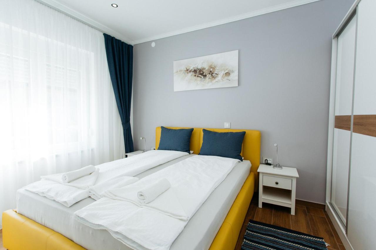 Apartmani Mikic Palić エクステリア 写真